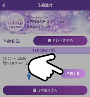 �y�\��z�{�^��������