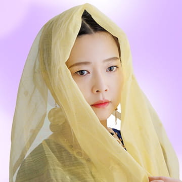 �󌎁i�ق����j�搶�v���t�ʐ^