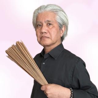 �_���Ϗ�搶�̃v���t�B�[���ʐ^