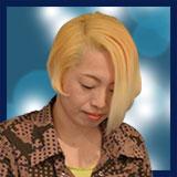 �M�� �H�H�搶�̃v���t�B�[���ʐ^