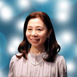 �O���[�X�搶�̃v���t�B�[���ʐ^