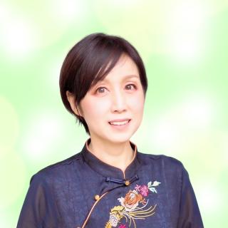 �V�䂢�M�T�搶�̃v���t�B�[���ʐ^